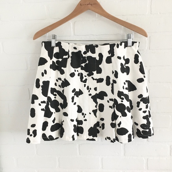 En Saison Mini Skirt Cow Print Pleated Denim Jean Cotton Off-White Black Sz L - Picture 9 of 10